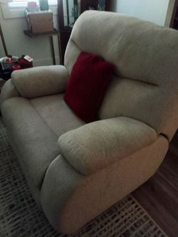 Oversized electric recliner