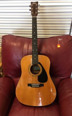 Yamaha guitar