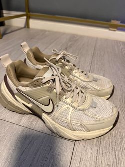 Nike, on cloud, new balance and converse sneakers