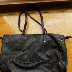Micheal kors Monogram bag