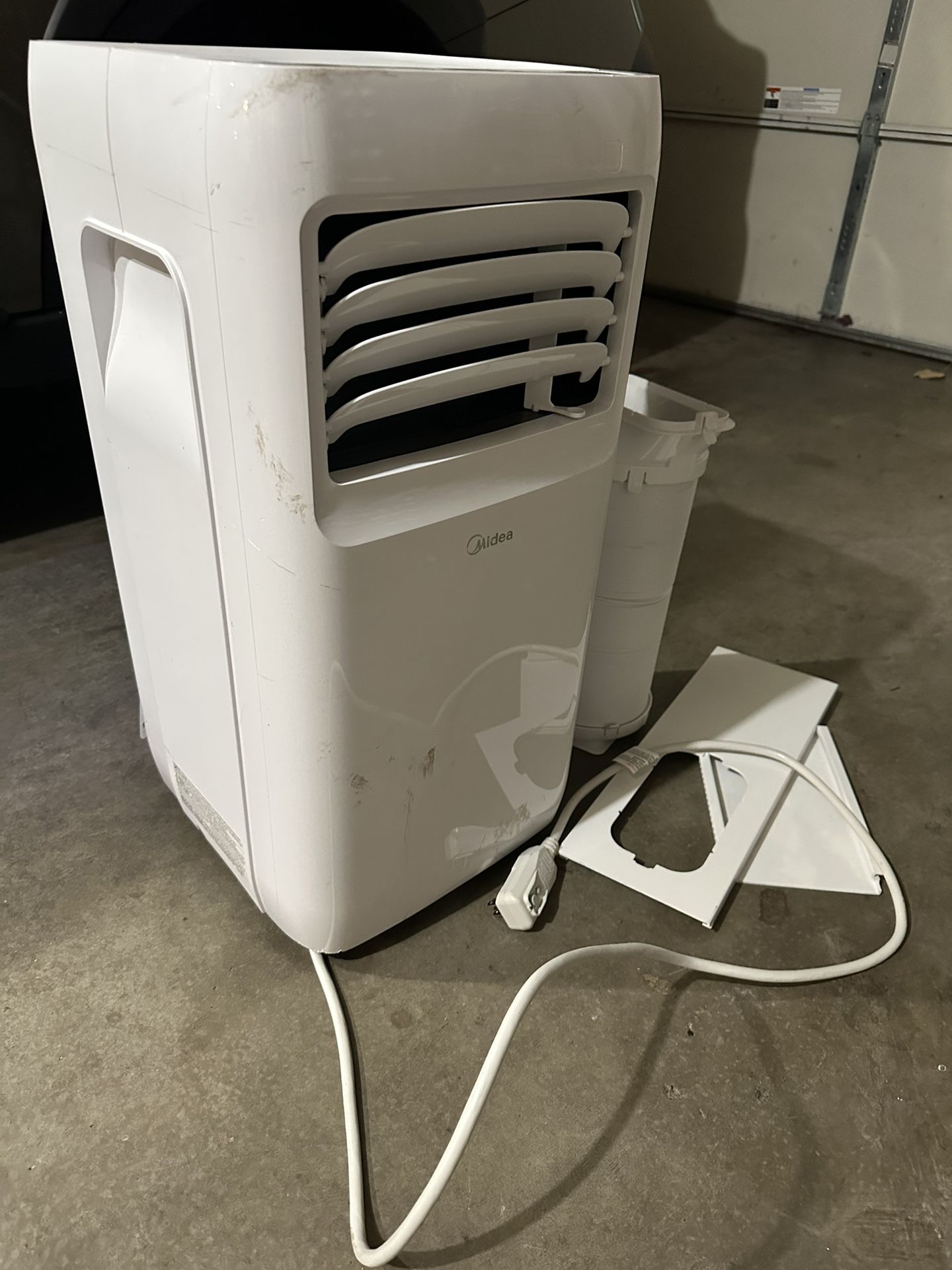 FREE - Portable Air Conditioner