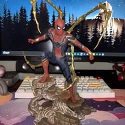 Iron Spider Gallery Statue