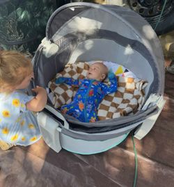 Portable bassinet baby dome/play space with canopy