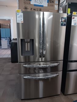 New Samsung Refrigerator 
