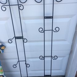 Wrought Plates Holders