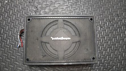 Rockford fosgate crunch under C8 in subwoofer