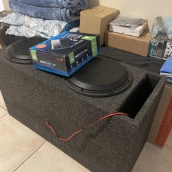JL Audio W3 12’s  x2 With Custom Box 