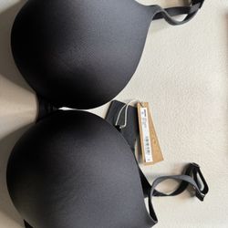 Skims  Bra’s 38DDD, 40DDD