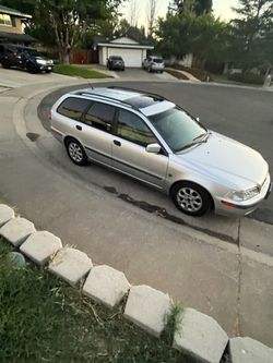 2001 Volvo V40