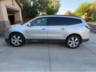 2014 Chevrolet Traverse LTZ AWD – $3,490