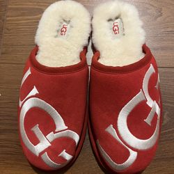 UGG Scuff Logo Slippers