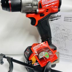 MILWAUKEE HAMMER DRILL WITH A 5.0AH BATTERY OR  MILWAUKEE IMPACT DRILL WITH A 5.0AH BATTERY  YOUR $155 EACH 
