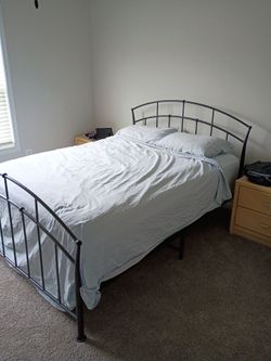 Queen size bed