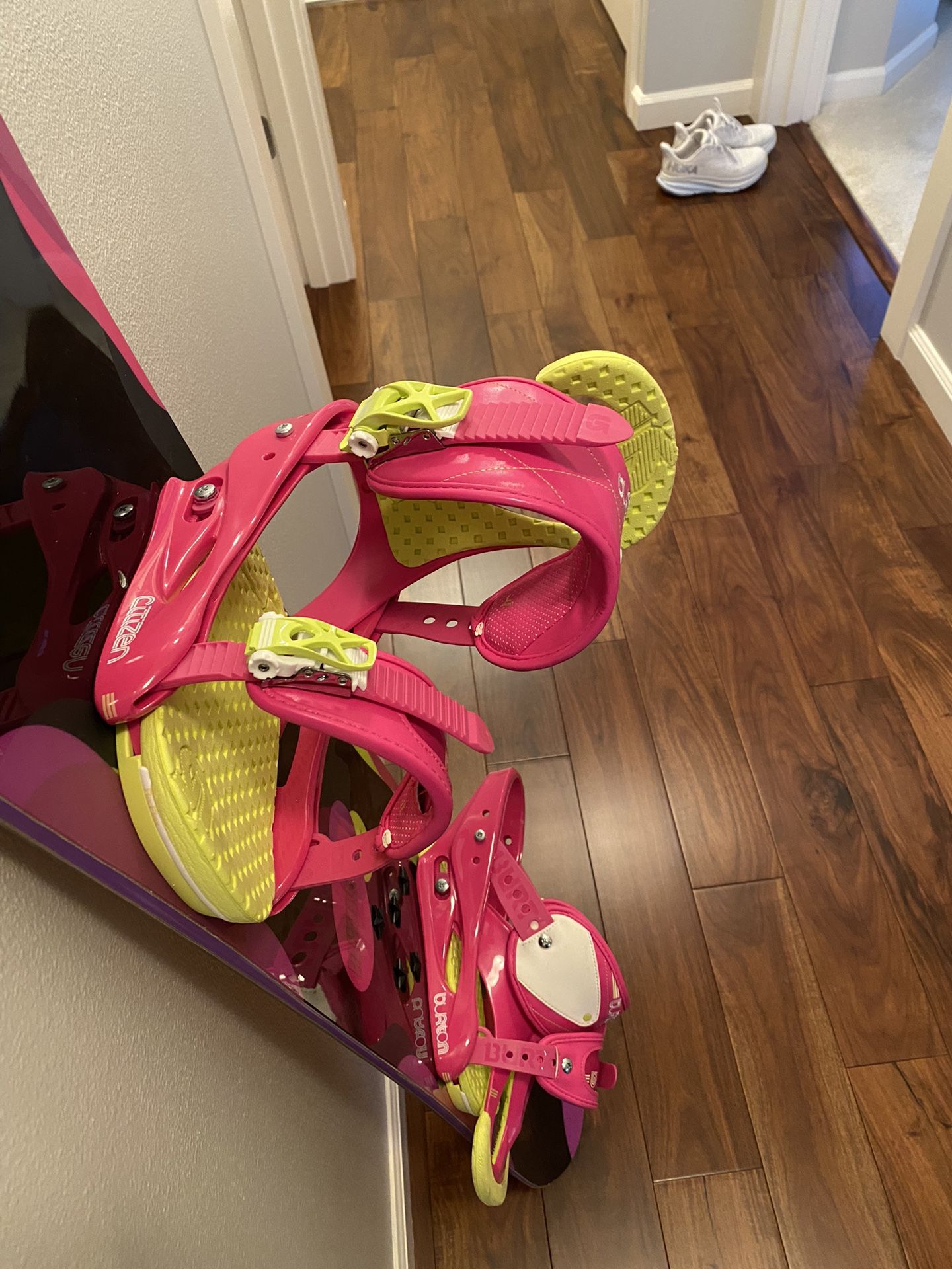 Burton GENIE + Burton CITIZEN Bindings | 140 cm for Sale in