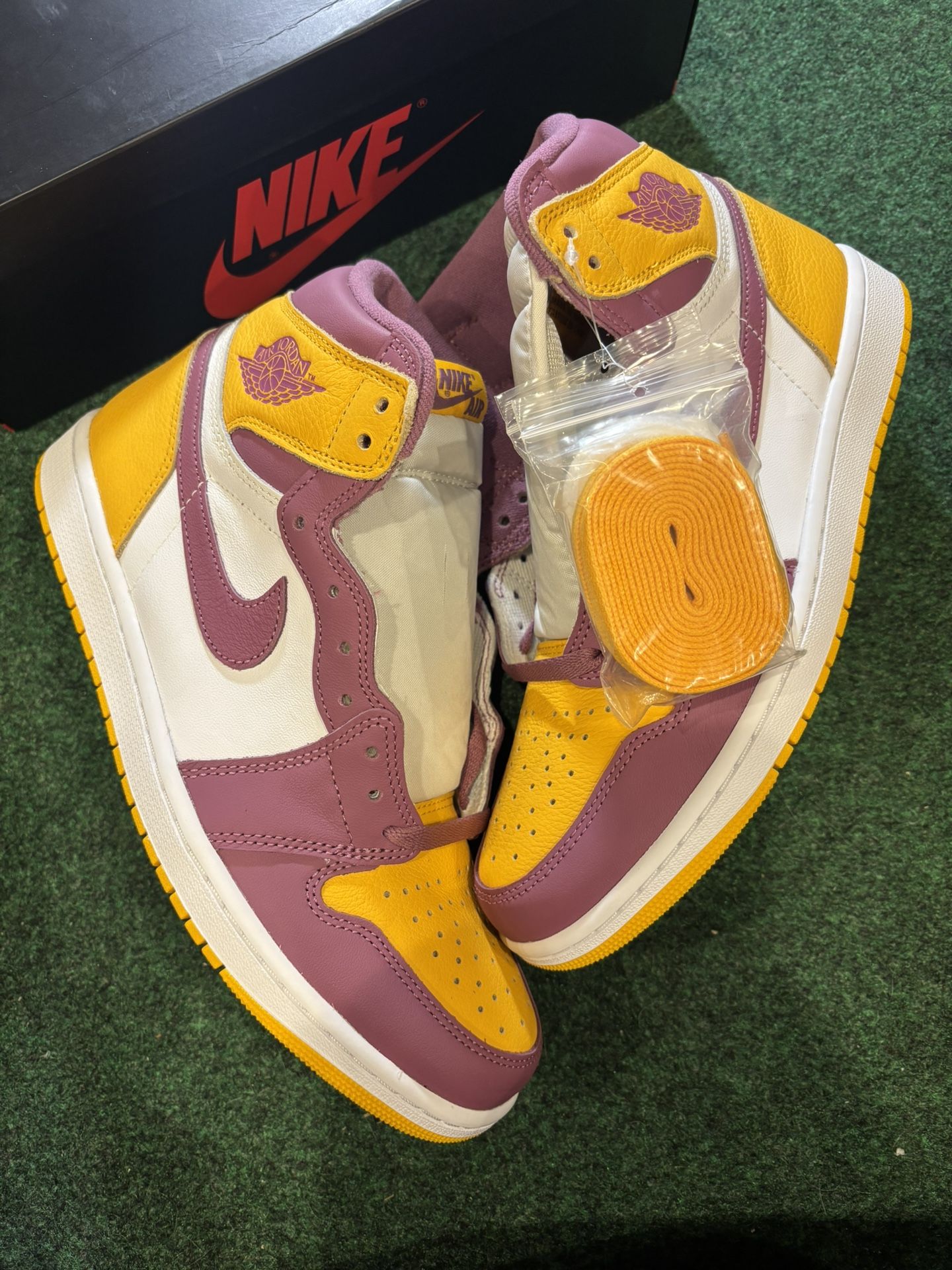 JORDAN 1 HIGH BH SIZE 10