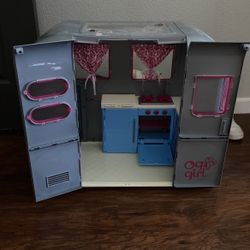 OG Doll Camper