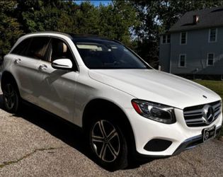 2018 Mercedes-Benz GLC 300