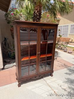 Vintage Curio Cabinet