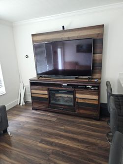 Tv stand