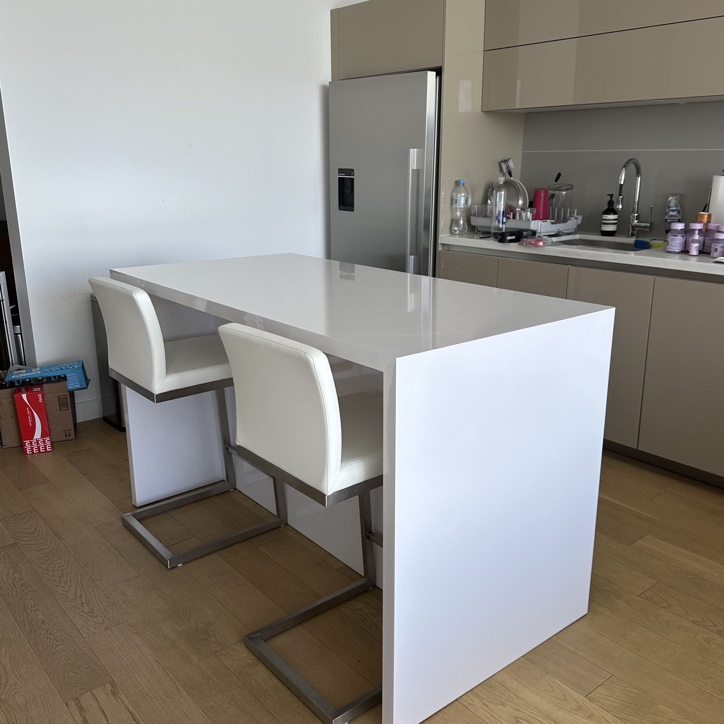 White Kitchen Island