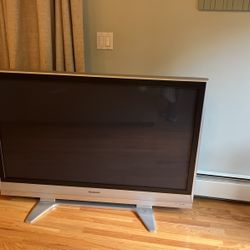 58” TV