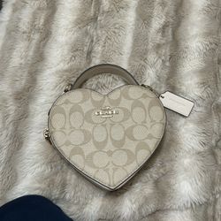 Coach Heart Bag 