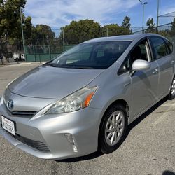 2014 Toyota Prius V