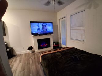 75" Samsung qled tv