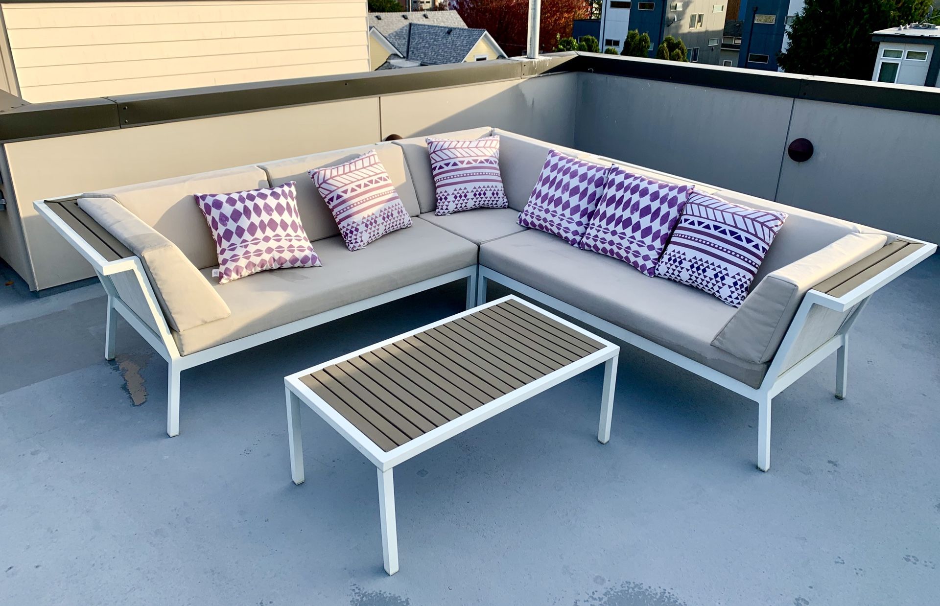 Dania Outdoor Furniture Sofa & Table set with pillows