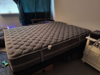Extra Firm Treasure Mattress with Fully Adjustable Base Price Negotiable Info Inside