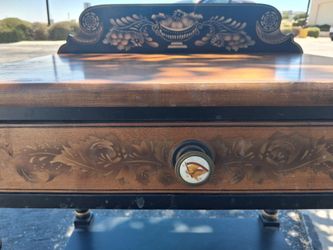 L Hitchcock nightstand