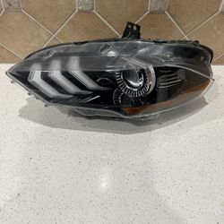 2018 2019 2020 2021 2022 2023 Ford Mustang Left Driver Side Headlight Oem 