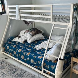 White Metal Bunk Bed, Twin Over Full (mattresses Not Included)