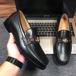 Gucci Men’s Leather Shoes With Box 