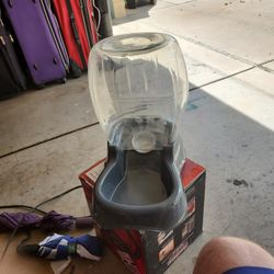 Pet Auto Food Or Water Station 