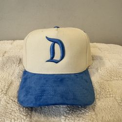 DISNEYLAND D SNAPBACKS