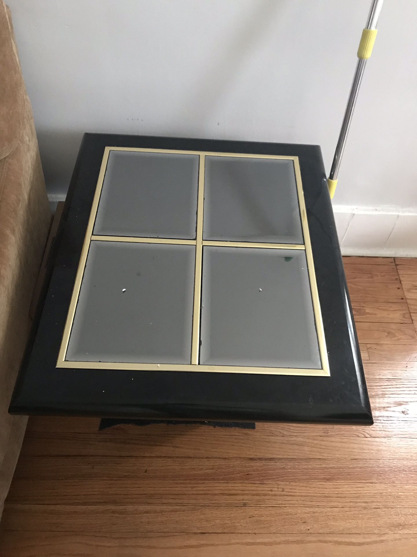 End table