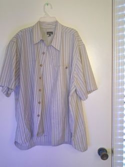 Royal Robbins Men's Short Sleeve Button-Up Shirt XL