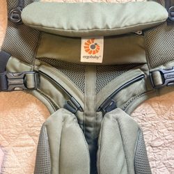 Ergobaby Omni 360