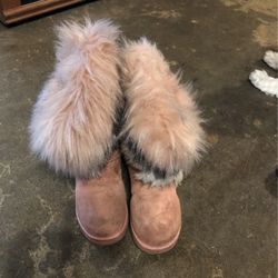 Little Girls Fur Boots Size 1/2