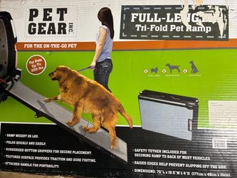 Pet Gear ramp for  dogs up to 200lbs