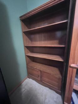 Free bookshelf