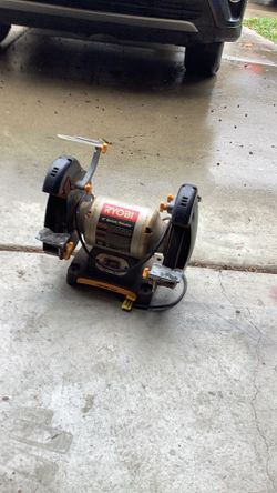 RYOBI.  8.  Bench Grinder  Heavey Duty Works Perfect 