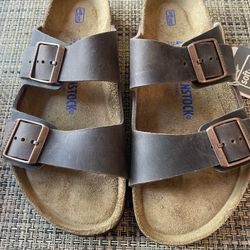 BIRKENSTOCK, Arizona, Ladies, Brand New.  Color Habana, Beige.  