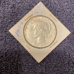 Silver. 1923 /S. PEACE DOLLAR ☮️