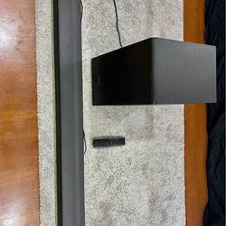 SAMSUNG  Soundbar with Wireless Subwoofer and Dolby 5.1 / DTS Virtual:X