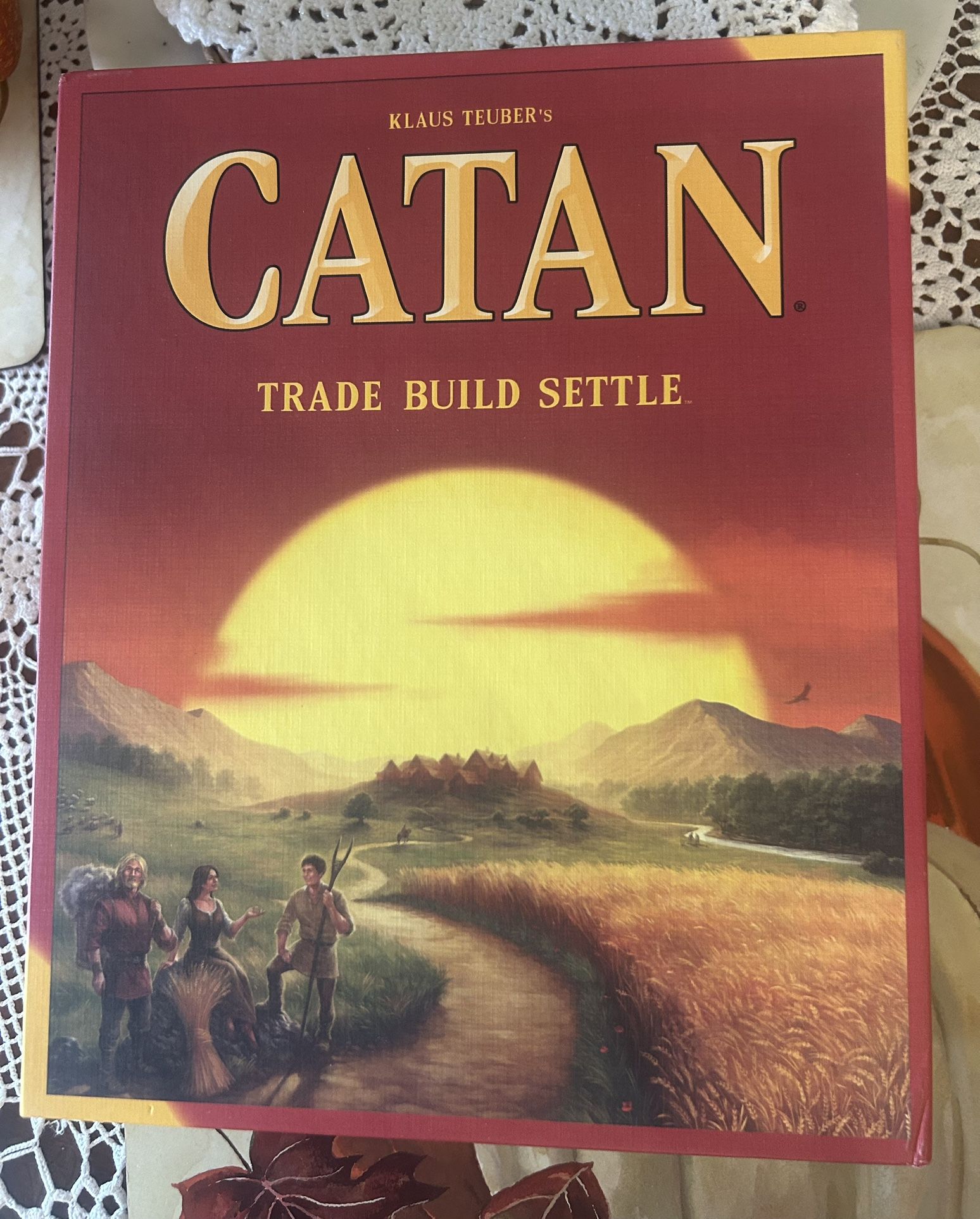  CATAN TRADE BUILD SETTLE GAME - 64th St & Bell  Great Condition