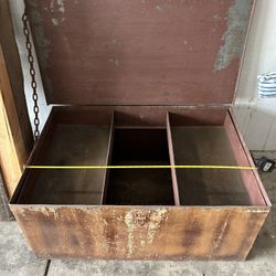 Vintage Farmhouse Steel Box