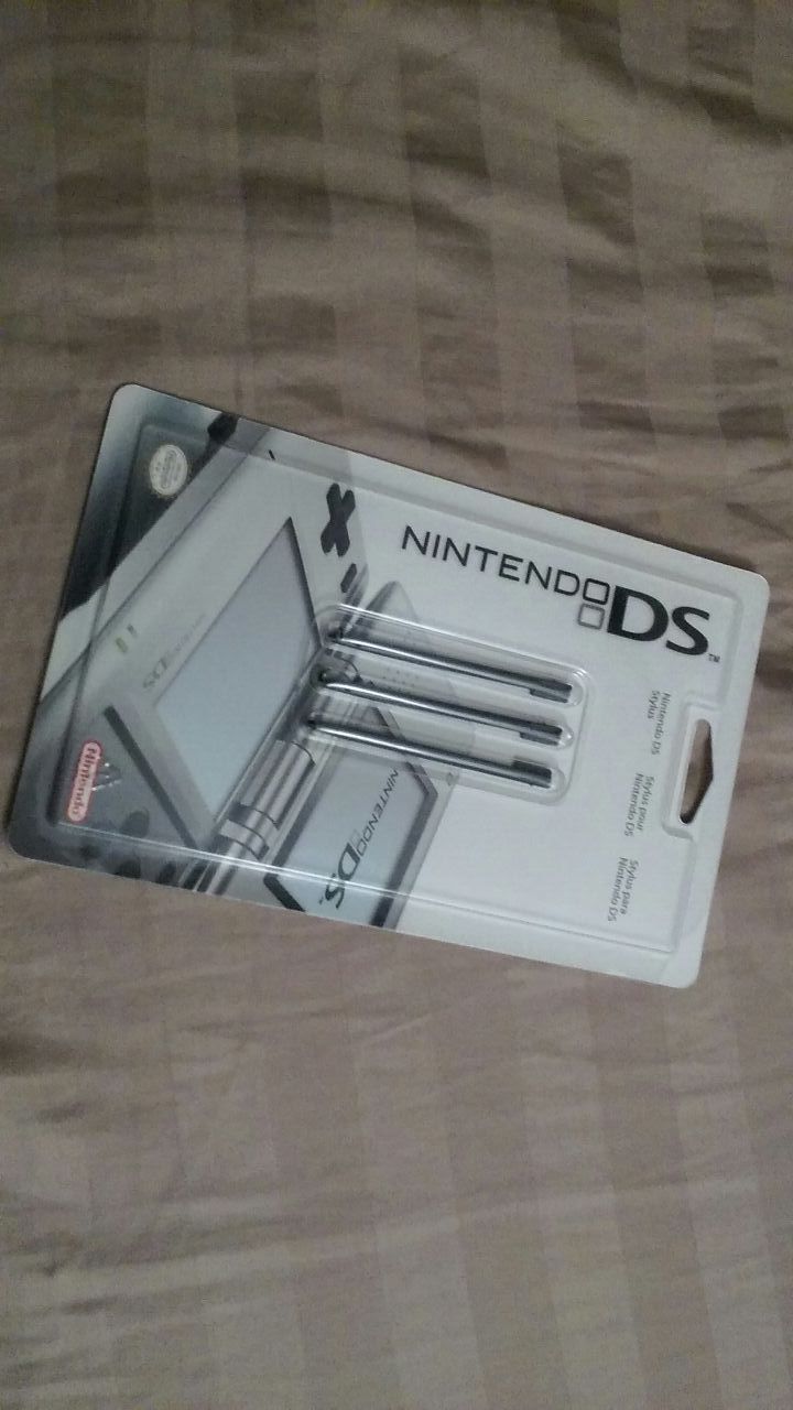 Super rare original Nintendo DS stylus sealed