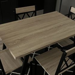 Dining Table With 4 Chairs 